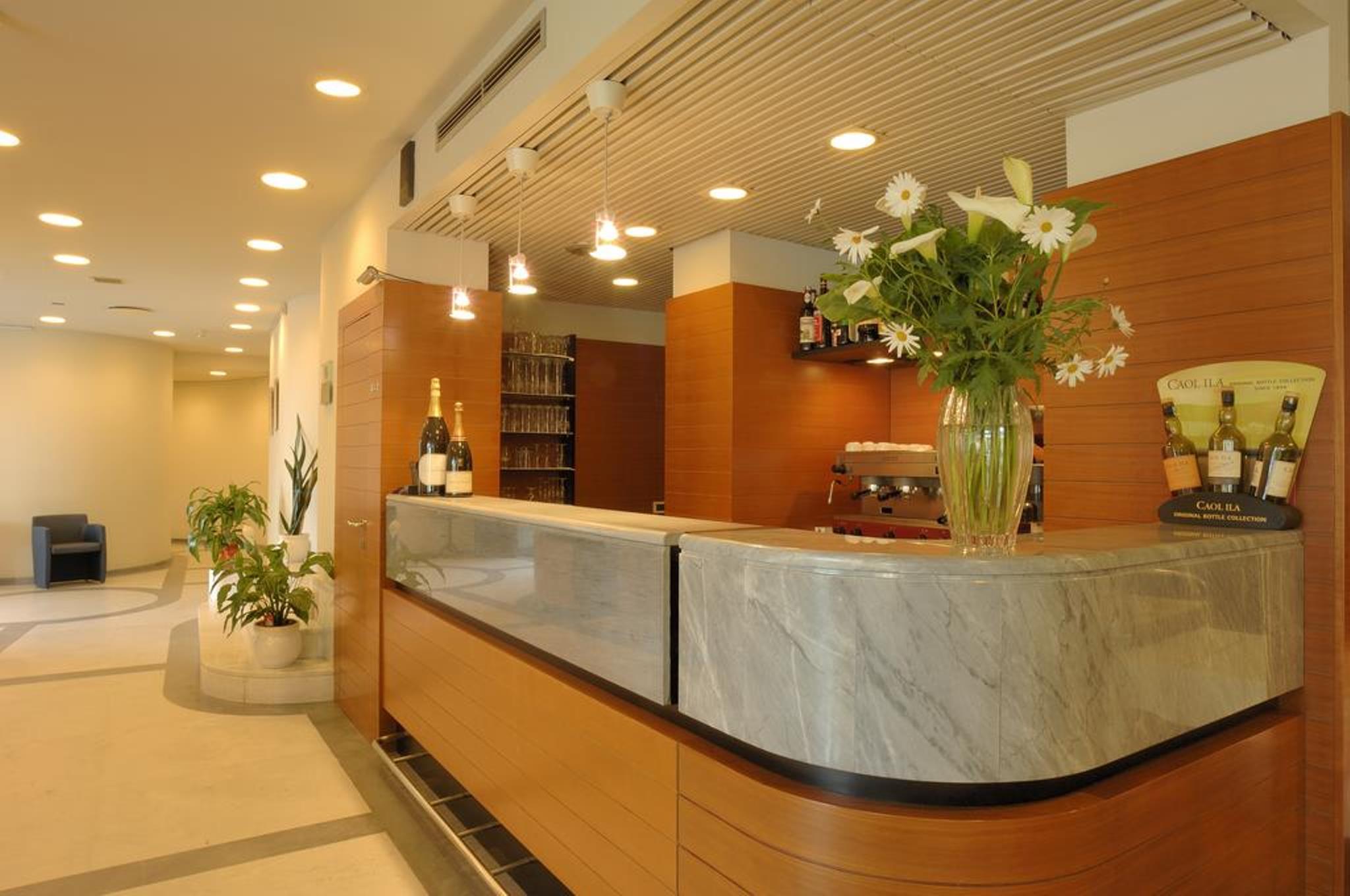 Hotel Le Roi Варацце Екстер'єр фото